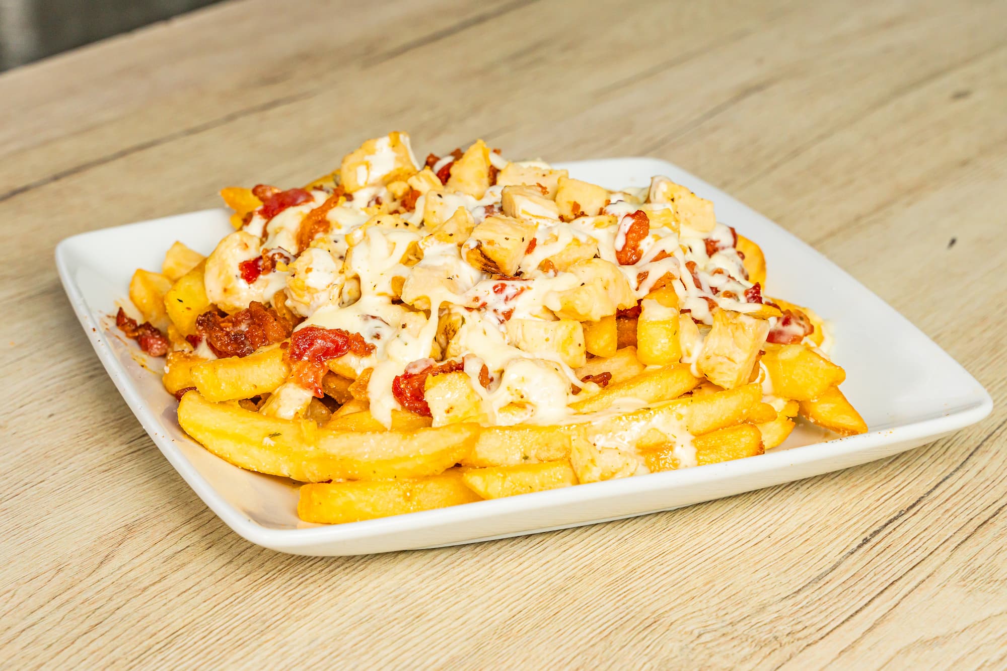 CHICKEN BACON RANCH FRIES